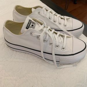 Converse Chuck Taylor - All Star platform sneaker